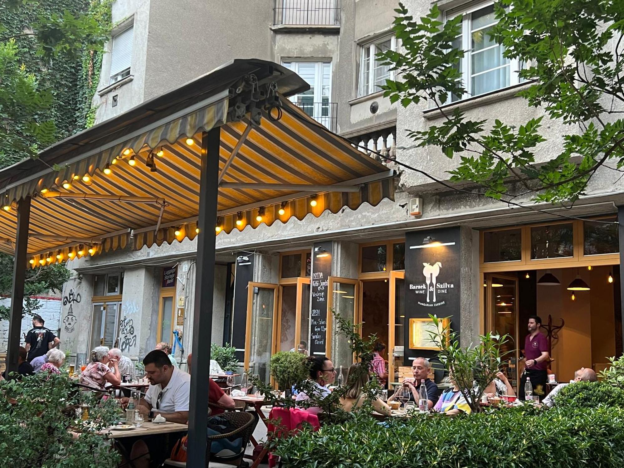 Acacia Aparhotel-Near New York Cafe Budapest Exterior foto